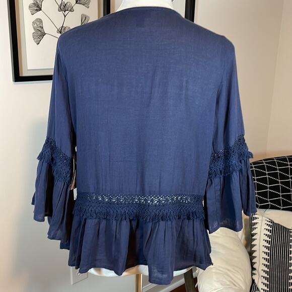 NWT a.n.a. Williamsburg navy tunic blouse - Picture 7 of 10